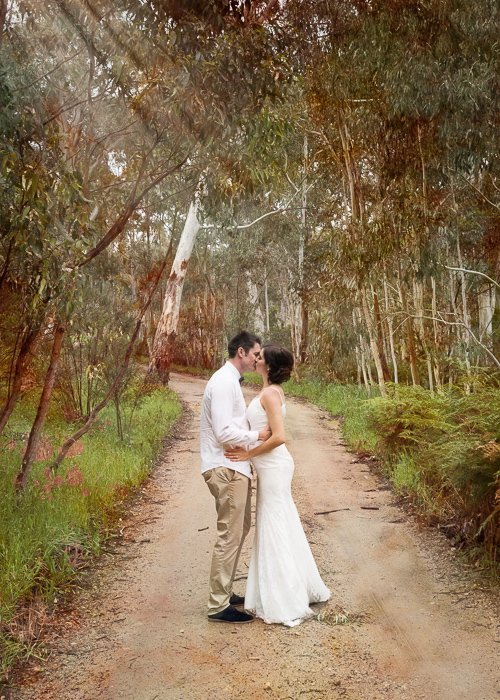 Married Couple on Dirt Road_r